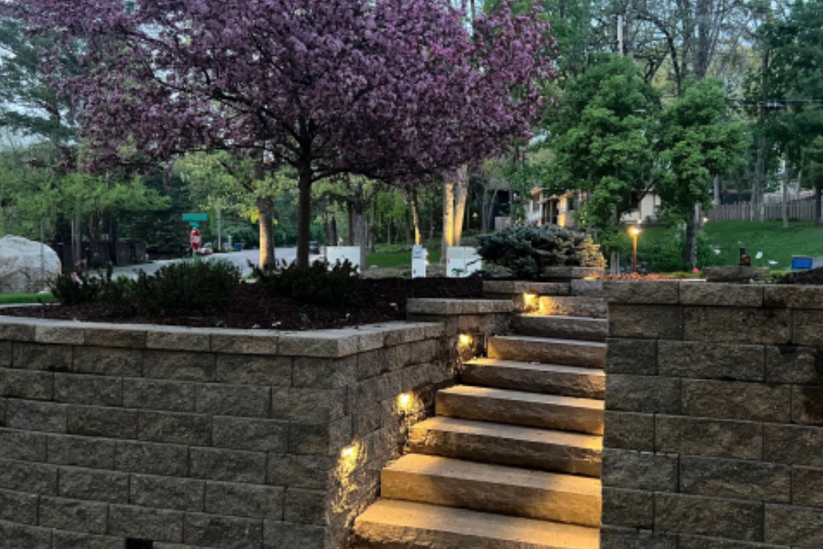 Edina Man Steps Up in Style with New Retaining Wall and Stairs Featured Image