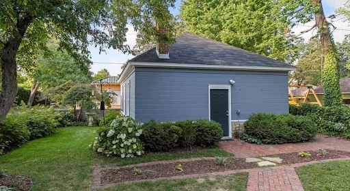 Eco-Friendly Rain Garden Success in St Paul - Image 1